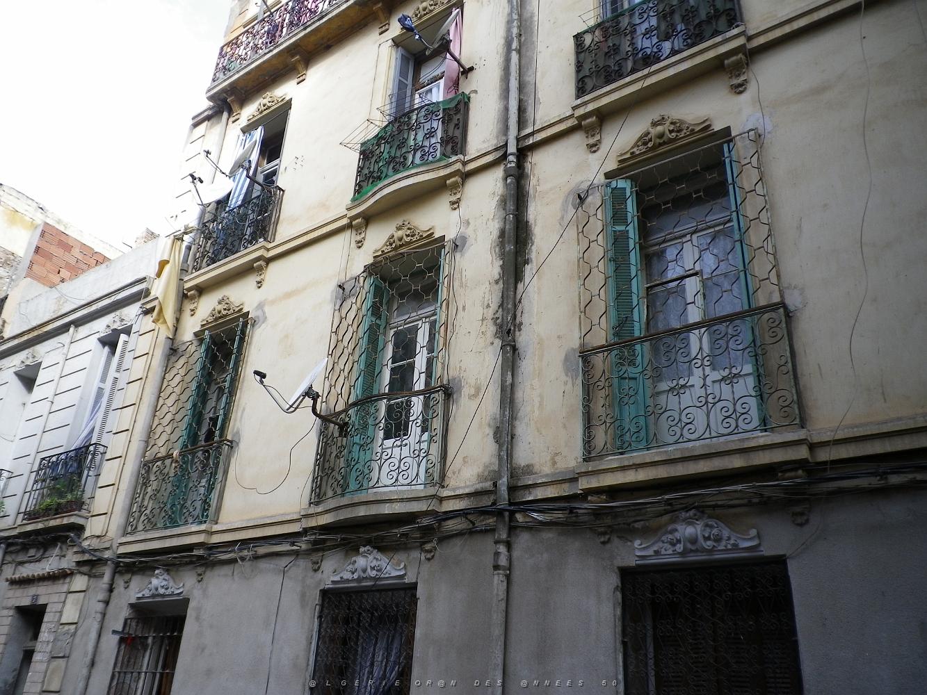 572 immeuble rue adolphe cousin.JPG
